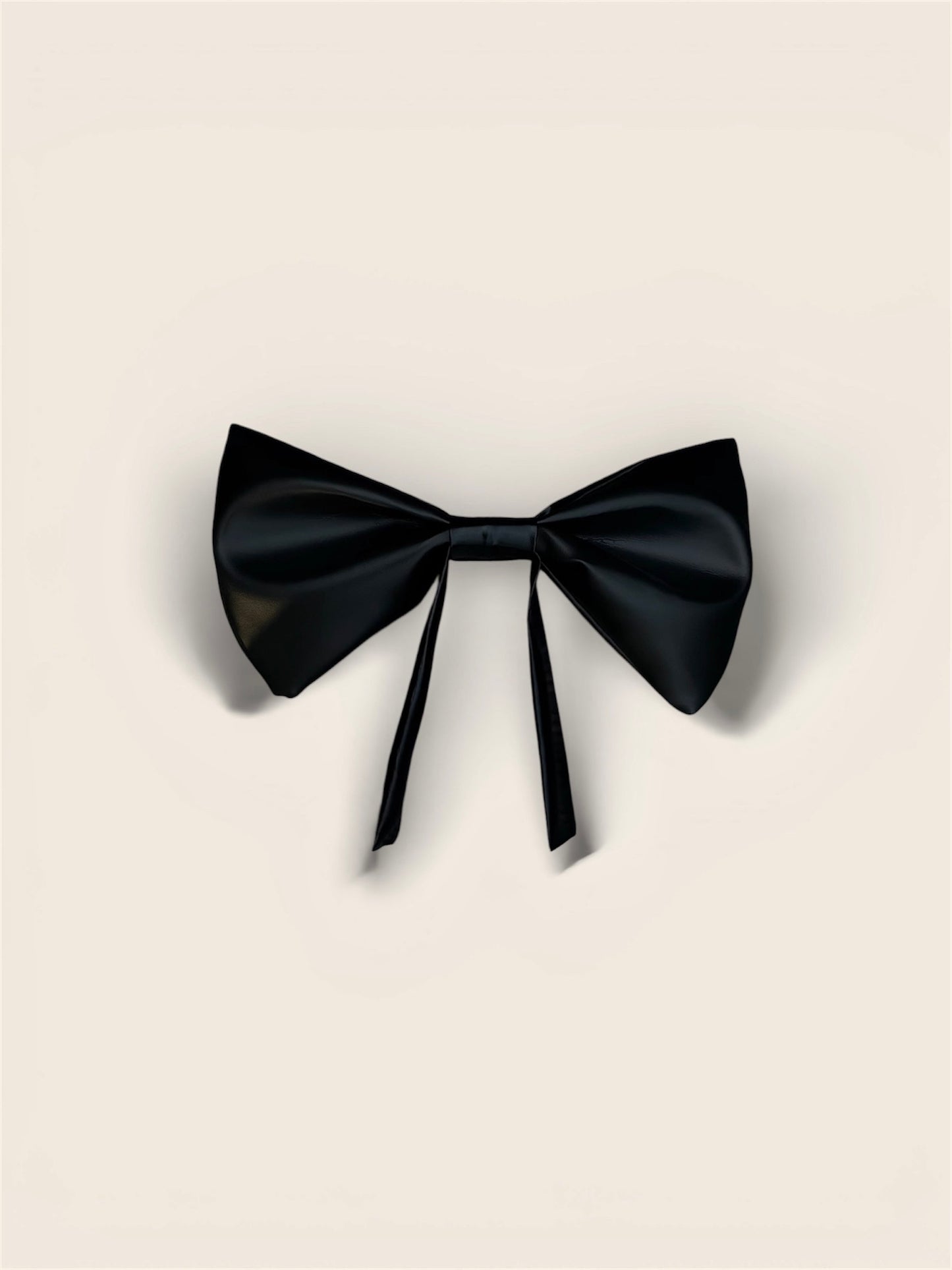 Clutch Bow Black