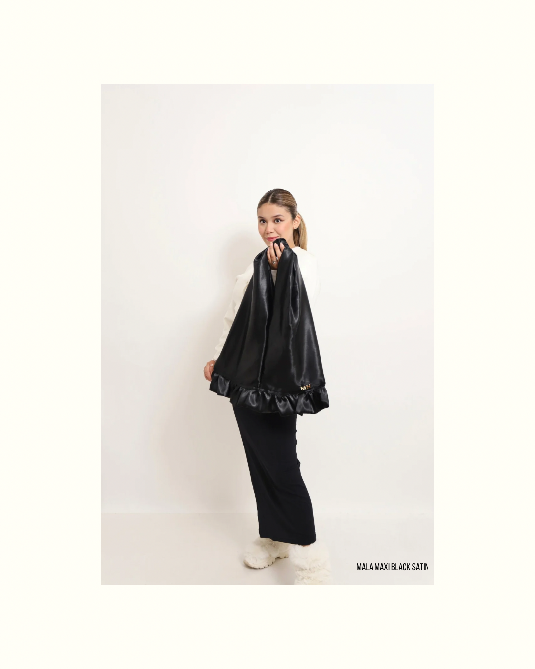 Mala Maxi Black Satin